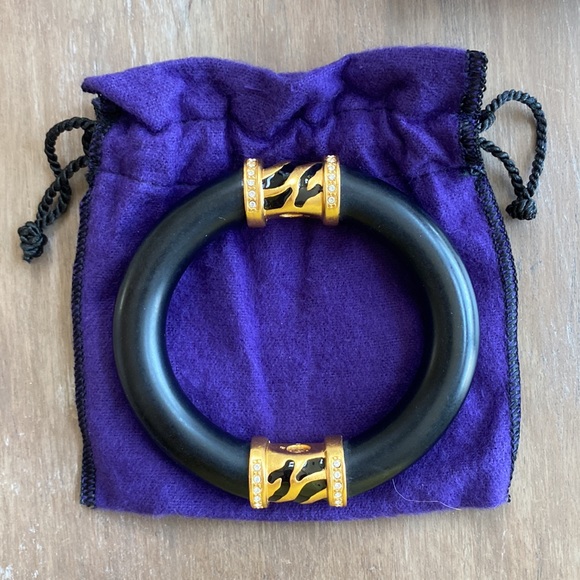 Avon Jewelry - Elizabeth Taylor - Vintage Avon!! Zebra Stripe Bracelet